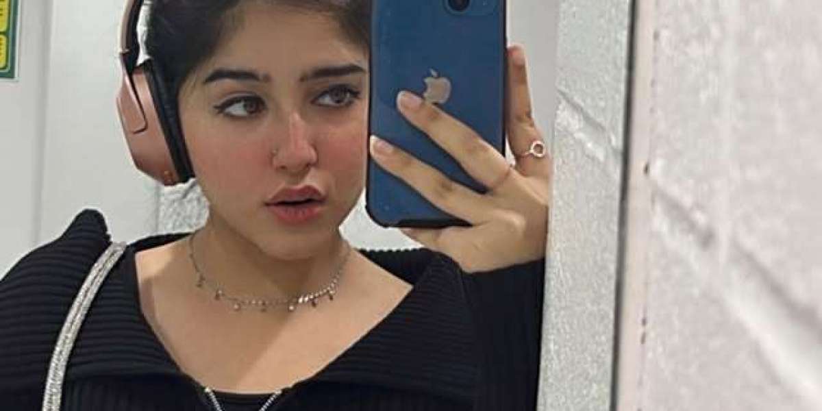 Indian Escorts in Abu Dhabi